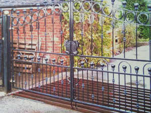 custom estate gate