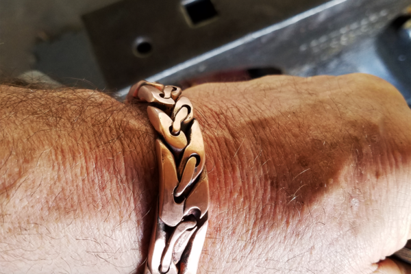 custom jewelry bracelet